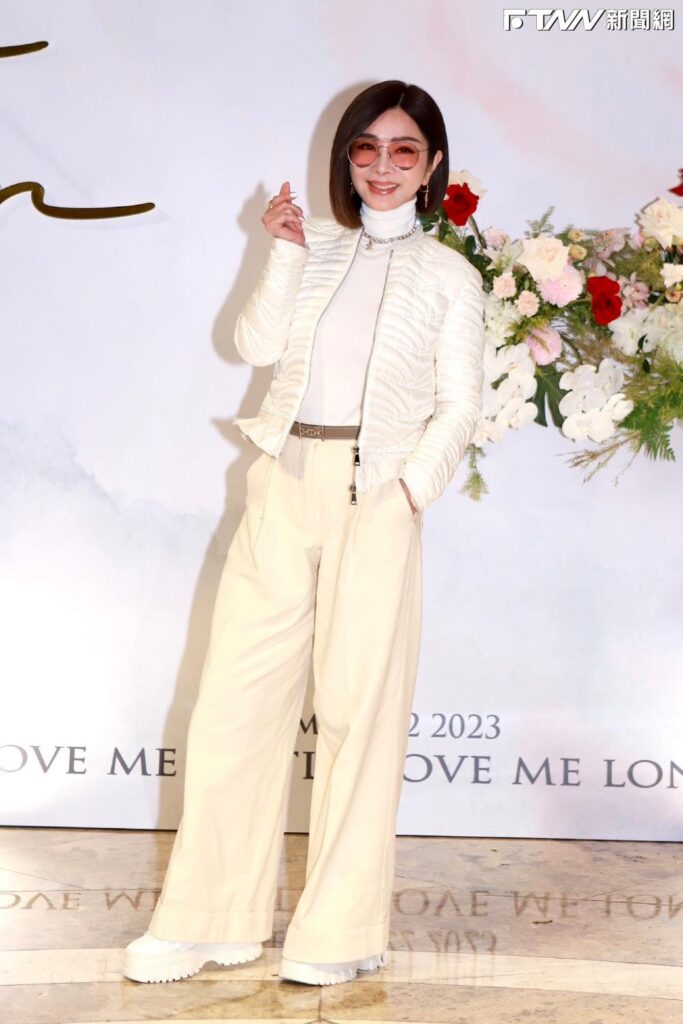 凍齡美顏挨酸靠醫美！67歲陳美鳳認微調　強調：我沒有拉皮